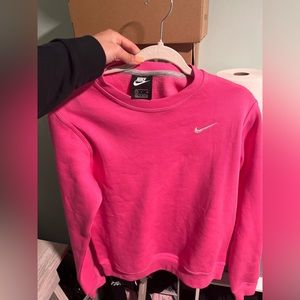 pink nike crew neck